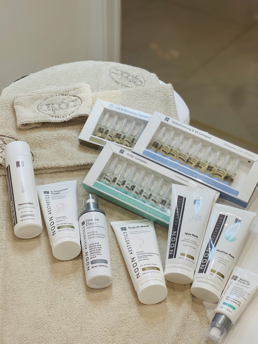 Kosmetické produkty na Obnovující péči