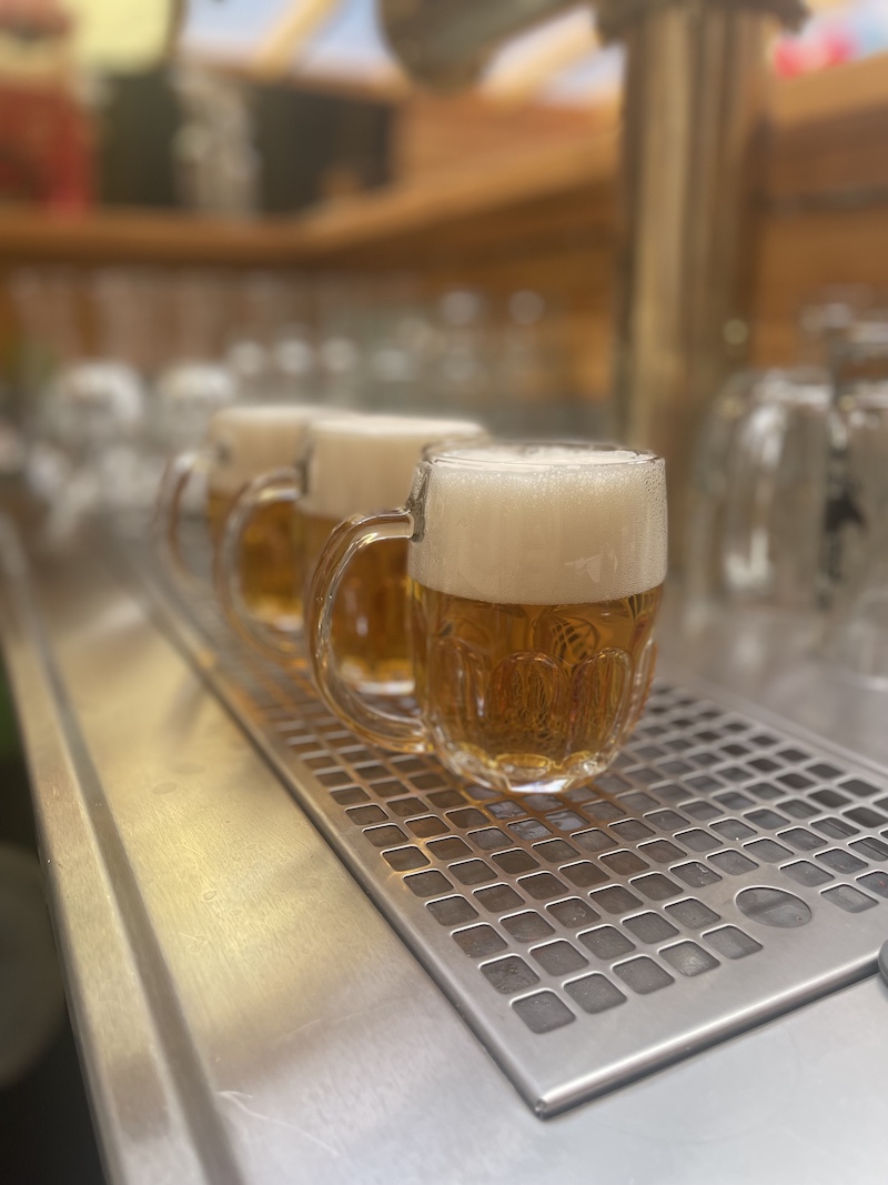 Točené pivo oslava Praha 6 Točené pivo oslava Praha 6